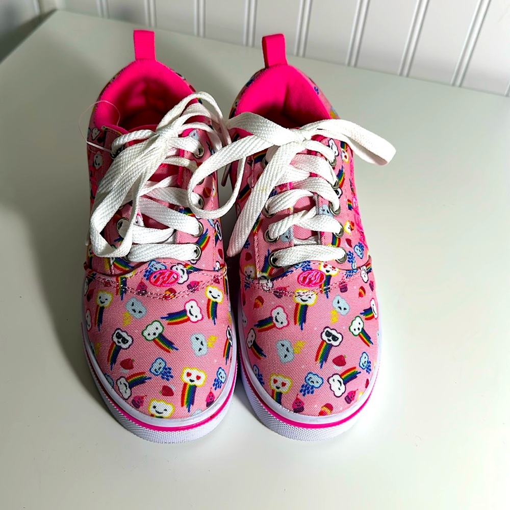 Little girl Heelys